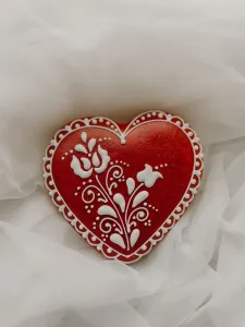 Turtă dulce inimioară roșu M