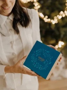 Colecția artistică - Crăciun vintage - turtă dulce în cutie elegantă S cu inscripție RO